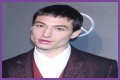 Ezra Miller aka Flash Says 'I'm Queer' Not Gay; Boyfriend & Dating Amid Confusion?